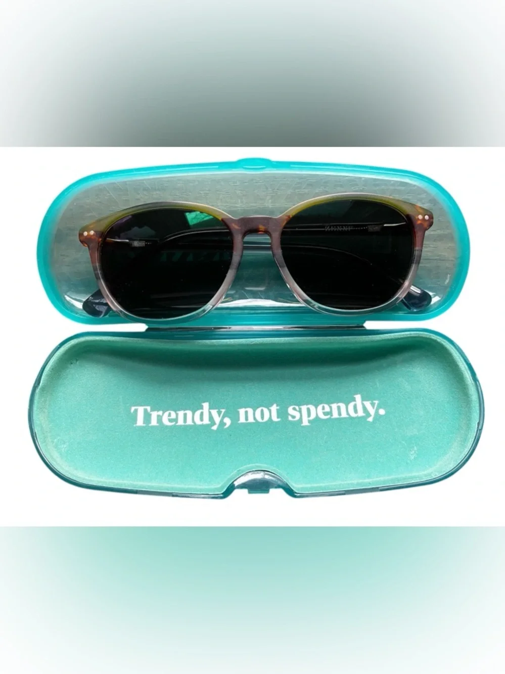 Women’s Gradient Tortoiseshell Sunglasses - Black Lenses - Picture 3 of 4